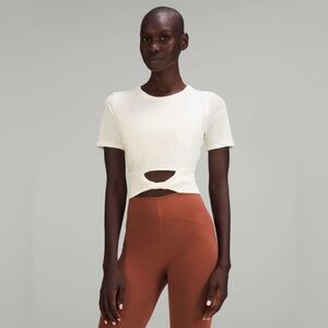 Lululemon Cropped Cotton Ribbed-Band
T-Shirt Style W3FOGS lemon sorbet size 6